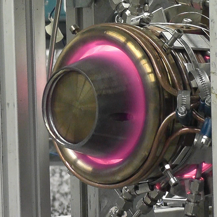 Die kompressorlose Gasturbine brennt